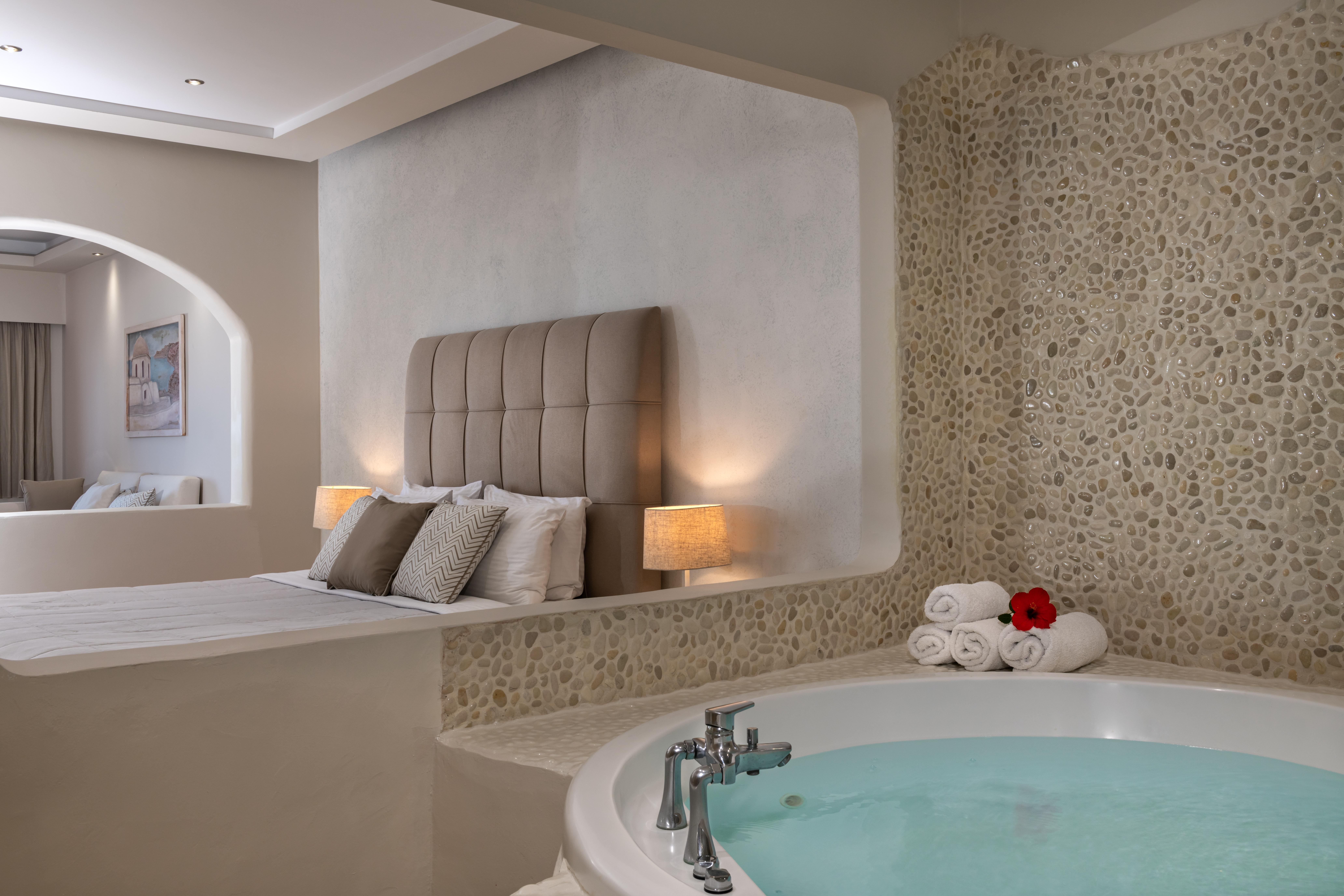 สเปลนเดอร์ รีสอร์ต Hotel ฟิรอสเตฟานี ภายนอก รูปภาพ