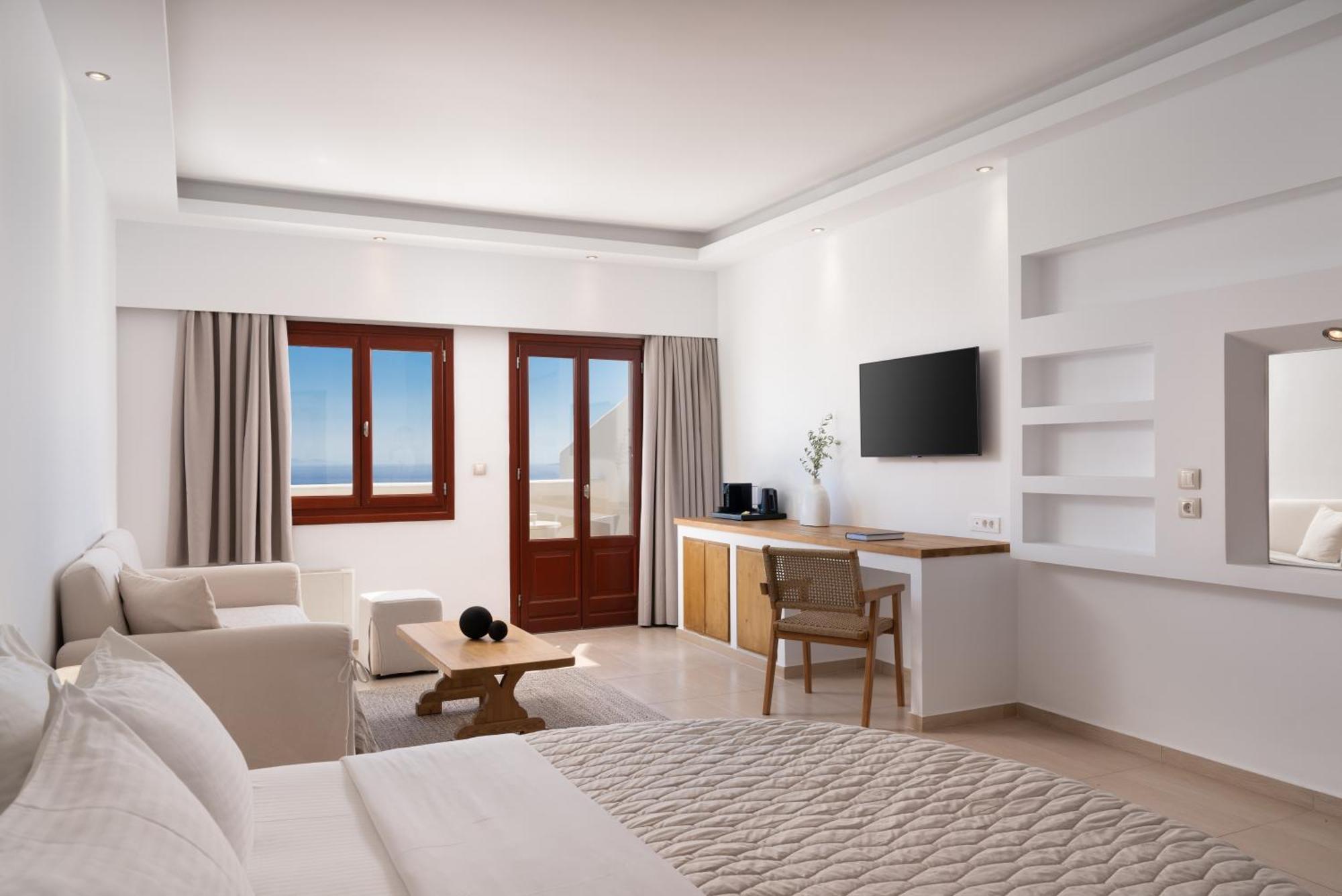 สเปลนเดอร์ รีสอร์ต Hotel ฟิรอสเตฟานี ภายนอก รูปภาพ