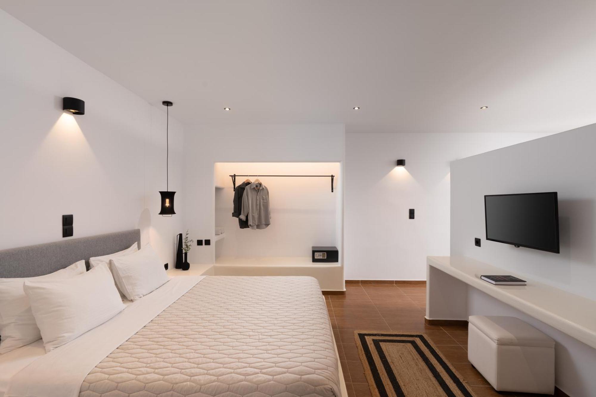 สเปลนเดอร์ รีสอร์ต Hotel ฟิรอสเตฟานี ภายนอก รูปภาพ
